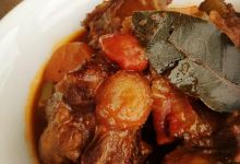 马德里美食图片-炖牛尾