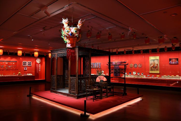 Gallery 2