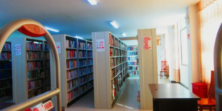 東方市圖書館