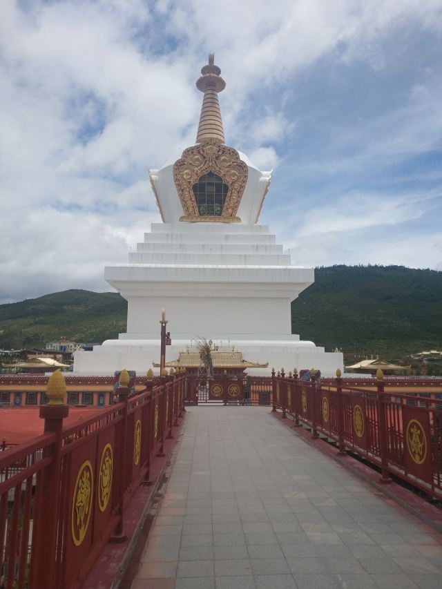 香格里拉和谐塔中塔旅行图片 9