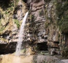 白龙潭-修武-YoYo_2C1I8M8X