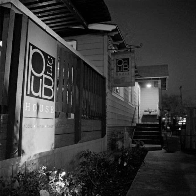 Public House餐厅图片