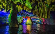 隐水洞-通山-仁仁爱媛