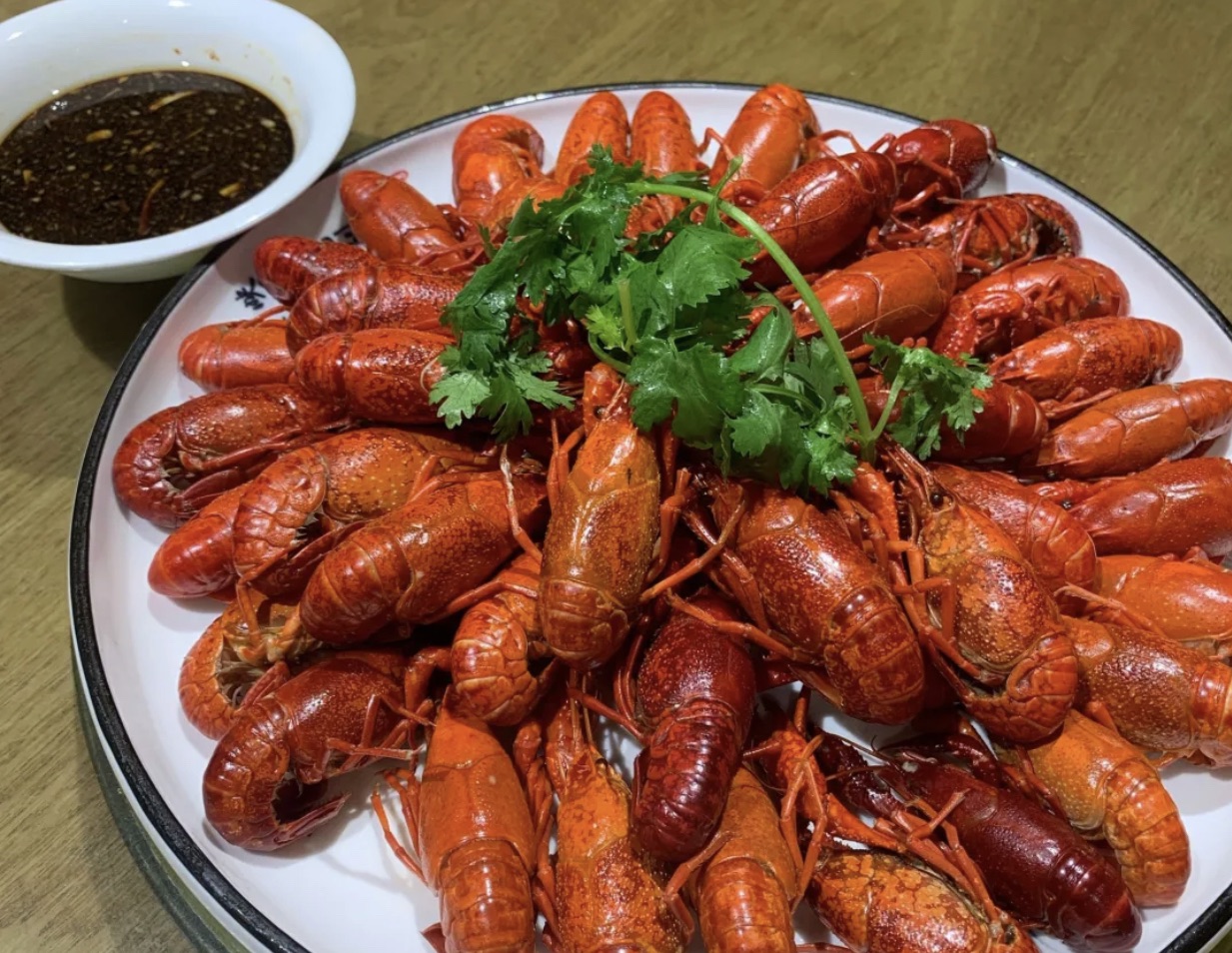 兄弟煨汤馆(应山店)