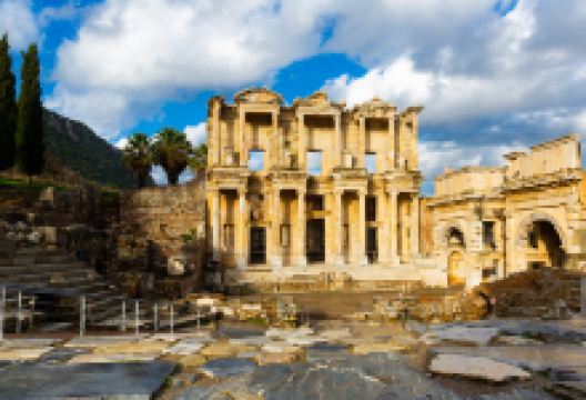 塞尔苏斯图书馆景点图片