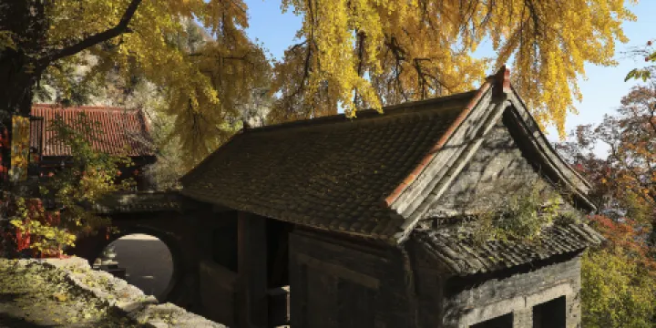 原山白石洞景區