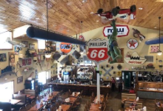 Red Robin Gourmet Burgers美食图片