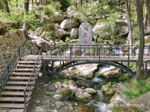 桃花溶洞景区