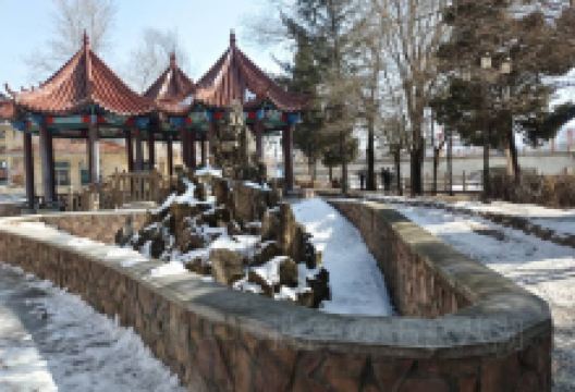 沿江公园景点图片