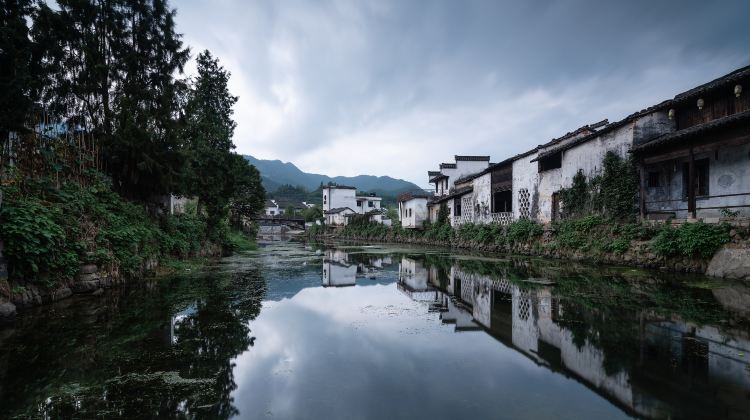 5-Day 5-day 4-night · Private Tour · Huangshan Scenic Area + Hongcun Village + Xidi + Huizhou Ancient Town