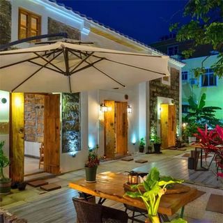 广西北海涠洲岛住宿哪家好?广西北海涠洲岛右岸旅居艺术民宿