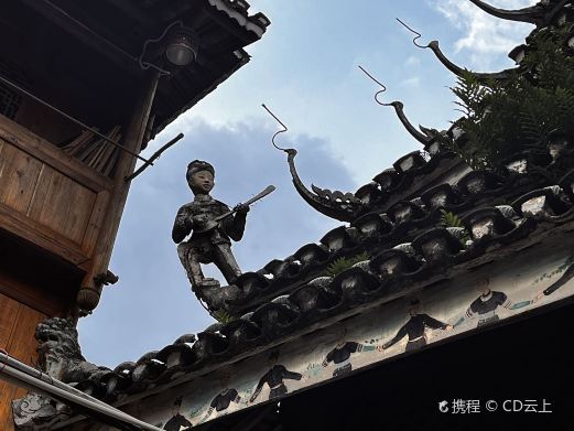 礼团鼓楼