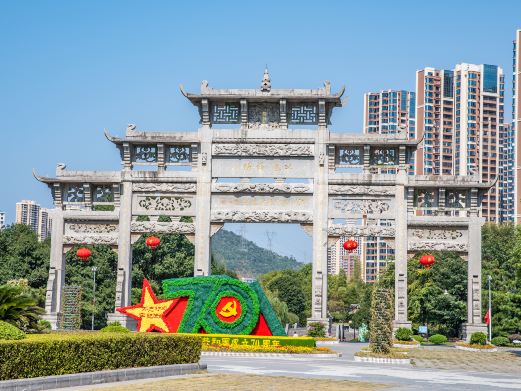 爱莲湖公园