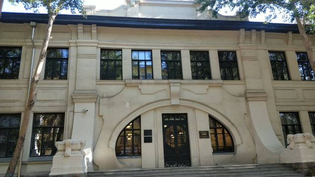 Gallery 1