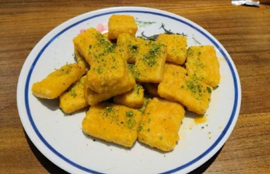 盛和友·大院炒鸡(绍兴路店)