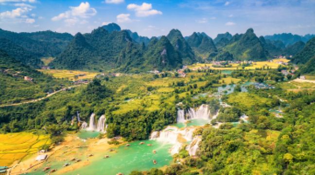 德天跨國瀑布景區