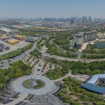 南通+南通市濠河景区+南通狼山风景名胜区+紫琅湖+南通小人国精灵部落+南通洲际梦幻岛5日4晚私家团