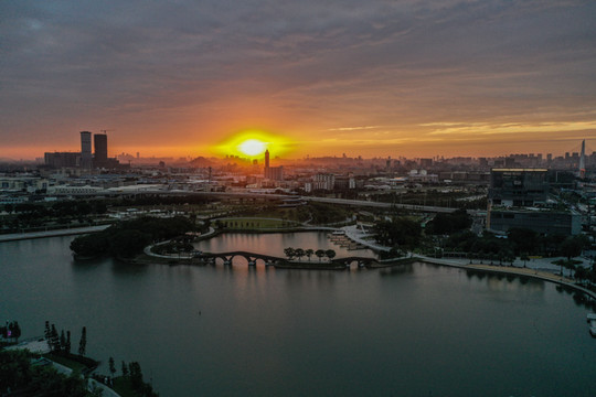 佛山南海保利皇冠假日,打开周末度假新姿势