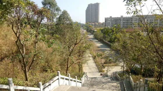 陽江市龍山公園