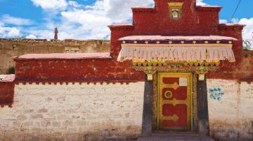 Sera Monastery