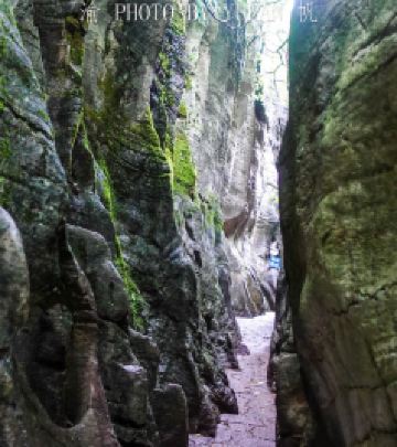 多布林游记图文-全国唯一的城市喀斯特公园，风光堪比5A景区，免费开放却鲜为人知