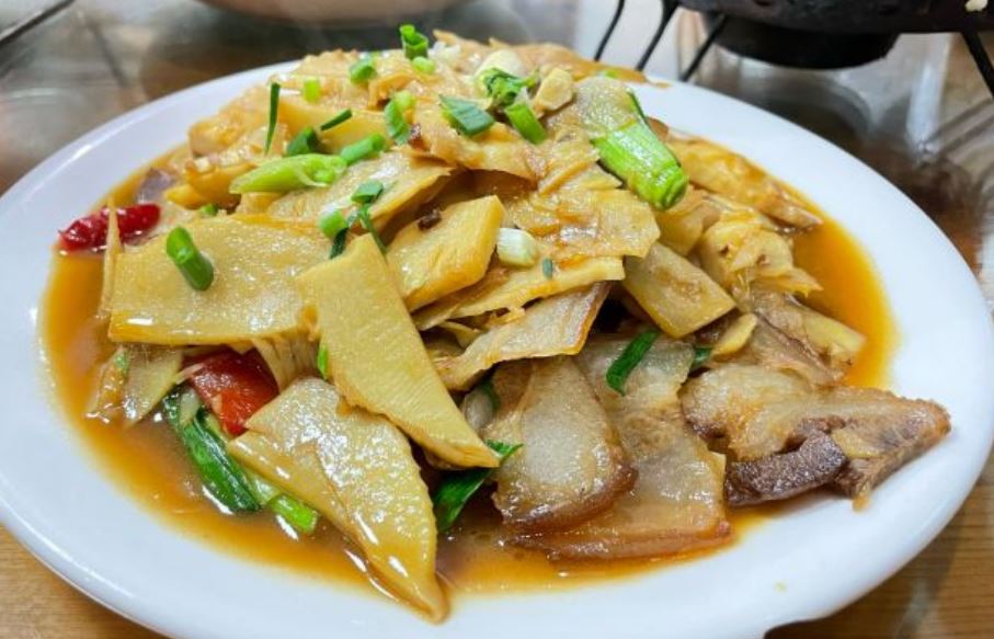 辉哥柴火饭餐厅图片