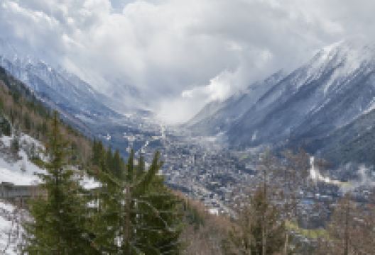 蒙特维尔镇景点图片