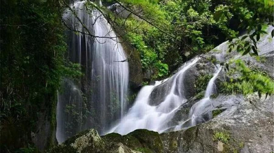 西溪磐石大峡谷