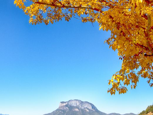 格姆女神山
