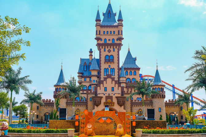 嗨啤電音節，極光煙花秀，大同方特歡樂世界讓快樂翻倍。