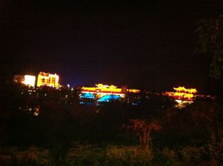 婺源,景观桥的璀璨夜景——江西安徽3日(2)