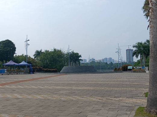 滨湖广场