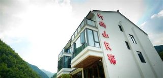 春天里的丽水云和梯田，偶遇竹屿山民宿，重峦叠嶂的山中小院！