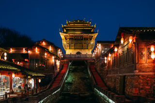 再游镇江，原来不只有三山，更有这些五彩斑斓的夜精彩