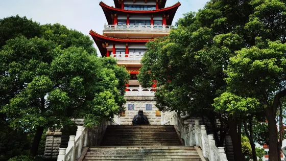 龍騰閣