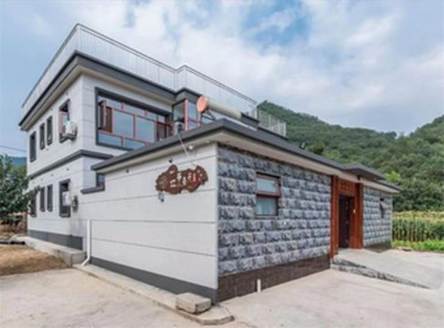 北京平谷京东大峡谷虹景嘉苑全景民宿，独门独院，超大私家泳池！