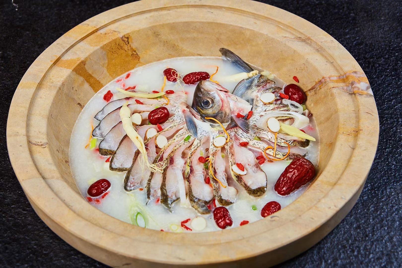 仙鱼石缘·蒸汽草帽鱼