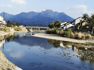 临安河桥古镇休闲自得三日游，柳溪江江畔看夕阳西下