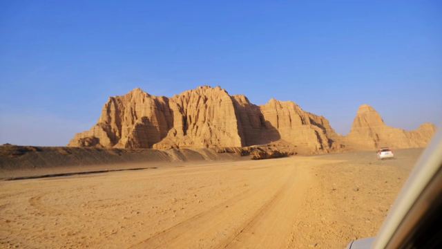 罗布泊大峡谷旅行图片 3