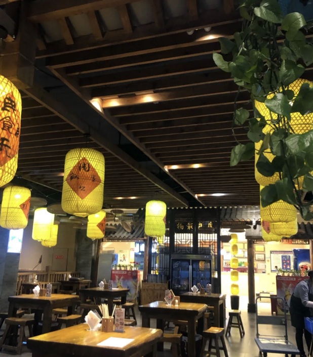 穿越百味饭庄(陇南店)餐厅图片