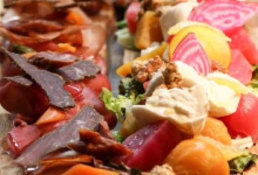 The Salted Vine Kitchen + Bar美食图片