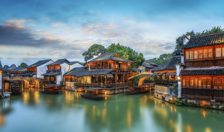 Wuzhen and Surrounding Area (Historical allure, picturesque stays)
