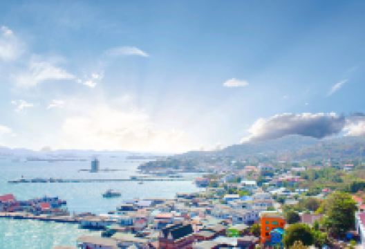 Ko Si Chang Island景点图片