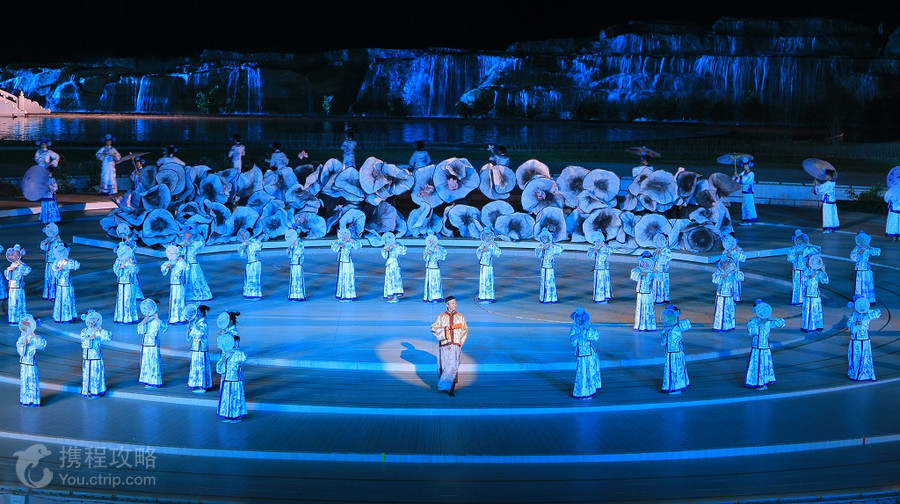《鼎盛王朝·康熙大典》實景演出
