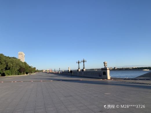 母亲广场