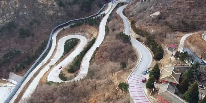 平谷飛龍穀風景區