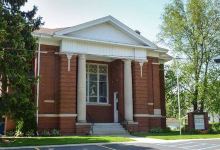 First Presbyterian Church of Winnebago景点图片