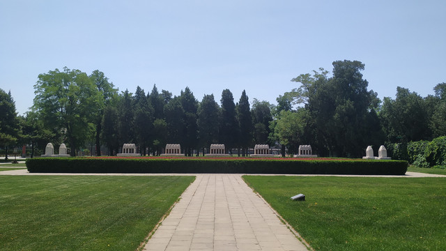 北京的先农坛和中国古代建筑博物馆:晴朗的初夏