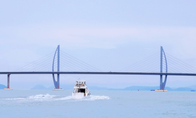 珠海：珠生于贝，贝生于海｜阴天也要出海，乘风破浪寻找大海上最美丽的贝壳