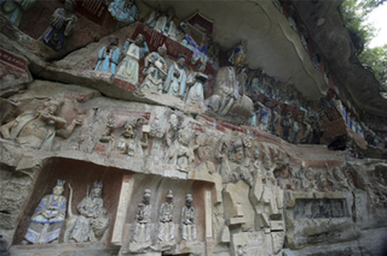 历史最强“女子偶像天团”在大足石刻的崖壁上!你知道吗?